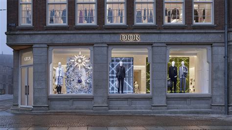 dior shop amsterdam.